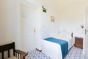 Single Room with Garden View room in Hotel Villa Sarah
