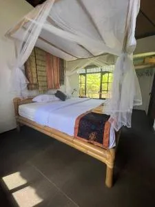 Ariwigangga Banana Garden - Krambitan