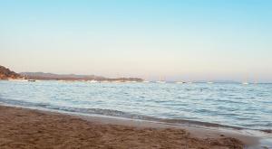 Maison avec piscine privative près de la mer