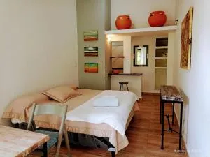 Casa laberinto, Entre cerros, cómoda cama de 2x2 - 巴克罗斯