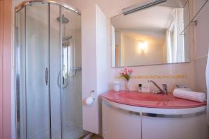 Villa Clara few km from the sea - Happy Rentals