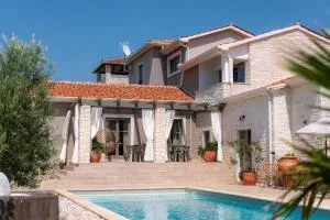 Villa Moonlight 2 for 12 persons near Poreč with private heated pool - 45 m2 & playground - Štuti