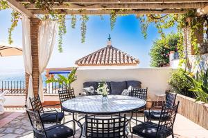 Luxurious villa in Tamango Hill