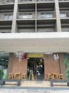 Shore Residences Tower D - One Bedroom I Good for 6 guests I Walk to Mall of Asia