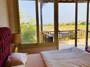 Spacious Villa lake view 6 Bedrooms Einbay Resort