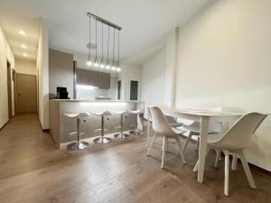 Aegina Downtown Apartments 1