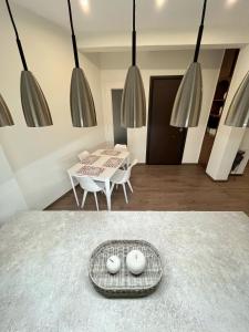 Aegina Downtown Apartments 1