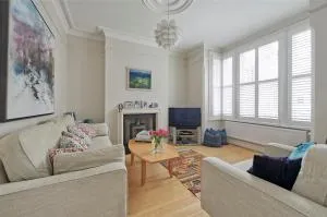 Veeve - Stylish Stapleton - Croydon