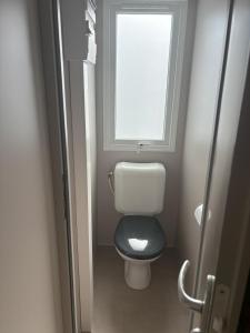 Mobilhome 8 personnes au bord de lOcéan