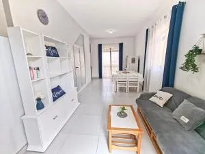 VICAR Beach House - Żurrieq