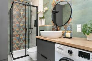 Cozy Studio with Parking in Poznań by Noclegi Renters