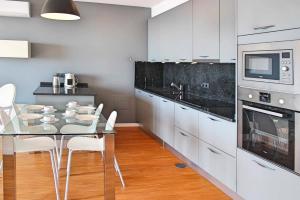 Villa Vila Da Portada by Villa Plus