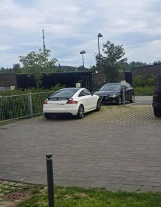 Moderni maisemakaksio asuntomessualueella