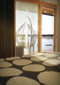 Moderni maisemakaksio asuntomessualueella