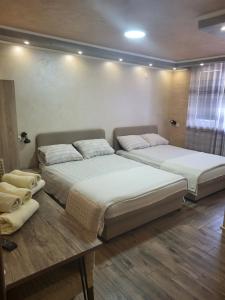 Prenociste Rooms Simke