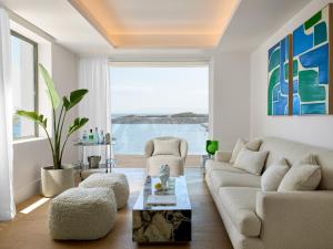 Club 1 Bedroom Suite, Sea & Astir Marina Views room in Vouliagmeni Suites