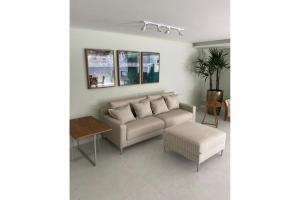 Apartamento novo com vista mar no circuito do carnaval- Barra-