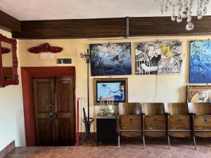 Casa dartista: E poi tornarono le rondini...