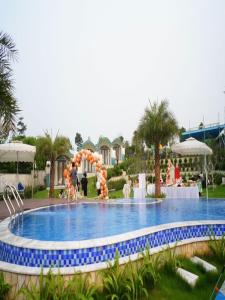 Villa 8 phòng ngủ - view hồ - BBQ - bể bơi riêng - Ba Vì