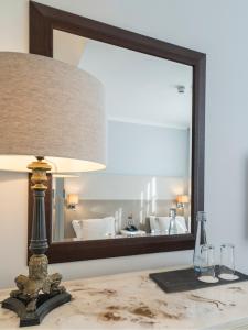 Standard Twin Room room in London Bridge Hotel