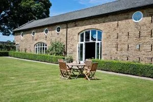 Cosy Cottage Wrexham sleeps 4 - Gwernymynydd