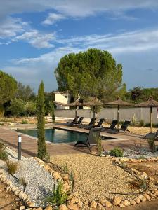 Le Clos de L-Oliveraie - Appartements de charme avec piscine proche d-Uzes : photos des chambres