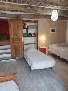 Maisons de vacances Gite les Granges dans ferme provencale. 14 pers : photos des chambres