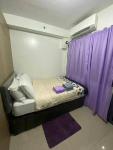 Shore2 Condo 1BR Balcony, Wifi, Pool, MOA, Airport