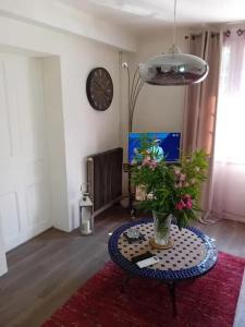 Appartements Appartement charmant a Ales | 62 m² | Piscine privee : photos des chambres