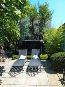 Appartements Appartement charmant a Ales | 62 m² | Piscine privee : photos des chambres