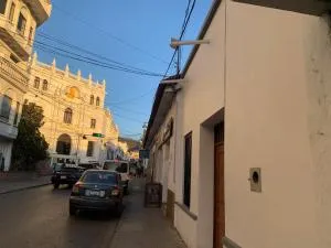 A 1 cuadra de la Plaza 25 de Mayo - Yurai Yuraj