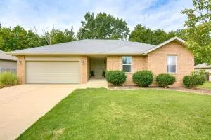 Springfield Area Home about 12 Mi to Downtown! - Republic