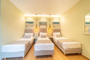 Standard Triple Room room in Antonia Hotel