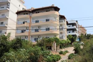 Overview Apartments Saranda