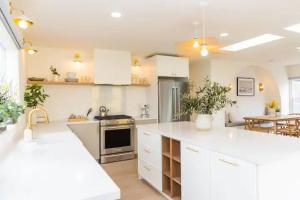 Bright, Spacious 4 BD in the Heart of Little Italy