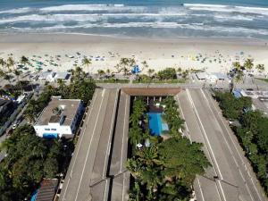 2 Bedroom in beautiful beach front condo