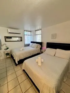 Downtown Condado Tropical Studio - Condado