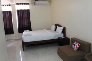 Kumaran Residency