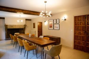 Maisons de vacances Villa luxueuse - La maison des pilotes - 50 m du circuit des 24h du Mans : photos des chambres