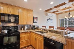 The Charter at Beaver Creek F3205