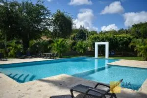 2JA Management Group - Condos White Hill - Higos Claros 2JA Management Group - Condos White Hill - Higos Claros
