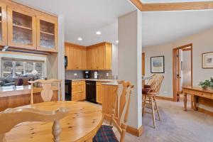 The Charter at Beaver Creek F3305