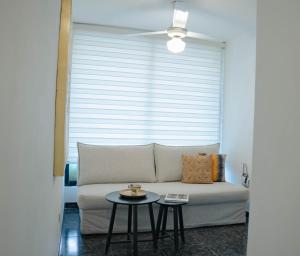 Residenciales H1 & H2 - Breakfast & Room Service - Airport close