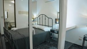 Residenciales H1 & H2 - Breakfast & Room Service - Airport close