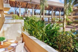 Apt com Varanda Gourmet Beira Mar Lindo Condominio