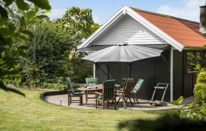 3 Bedroom Beautiful Home In Asperup