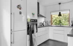 3 Bedroom Beautiful Home In Asperup