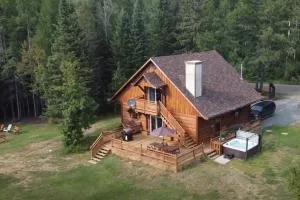 The Escapade - Private hot tub with pool table - Saint-Donat