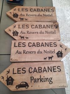 Les cabanes au revers du noitel