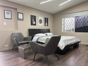 Hospedaje cerca a centro comercial de Santafé A104 By Roots Rentals